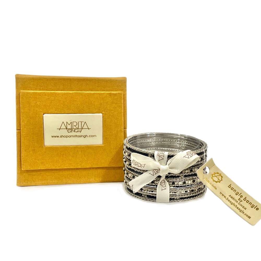 AMRITA SINGH Joan Bangle & Signature Gift Box Set Black/Ivory/Silver-tone Size 8